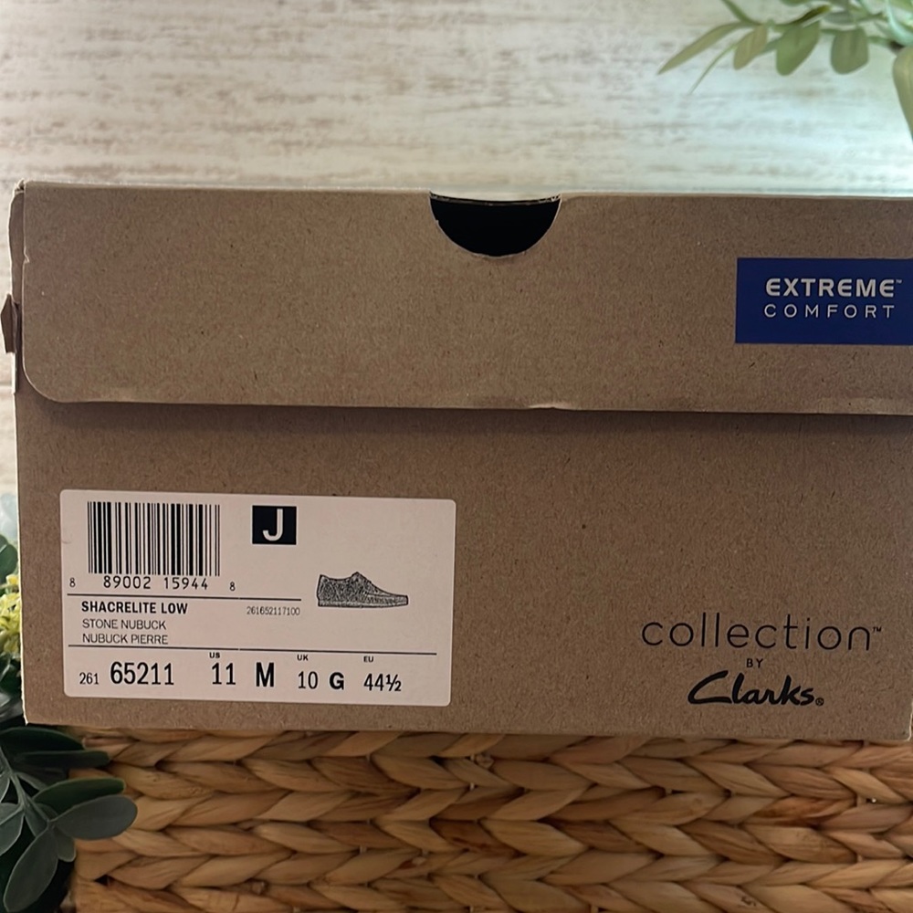 Clark Extreme Confort Schacrelite Low color is Stone Nubuck size 11M